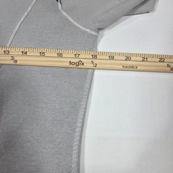 Lululemon Base Runner Hoodie 8 Wee Stripe White Gray W3B90S Running - Picture 11 of 12